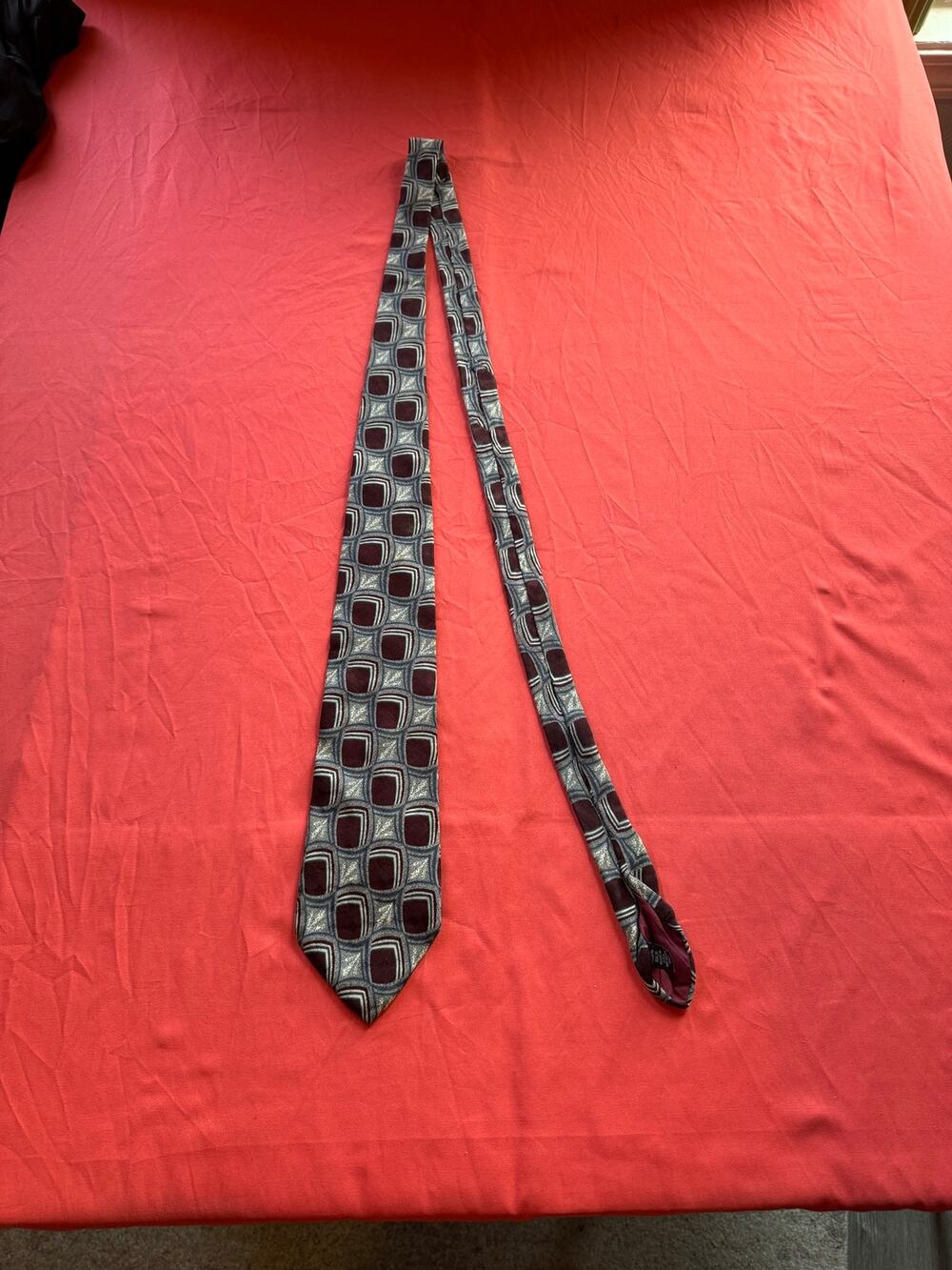 Alexander Lloyd Extra Long Tie 63” XL Vintage 100% Silk Geometric Maroon Gray